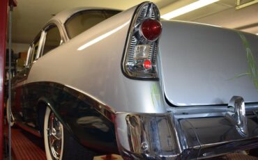 Chevrolet-Bel-air-1956-Forest-GreenSilver-WhiteGreen-6