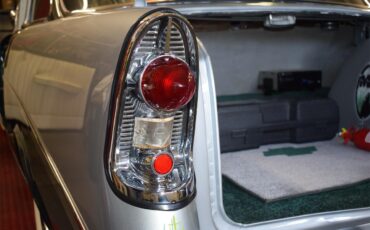 Chevrolet-Bel-air-1956-Forest-GreenSilver-WhiteGreen-60