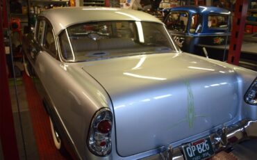 Chevrolet-Bel-air-1956-Forest-GreenSilver-WhiteGreen-66