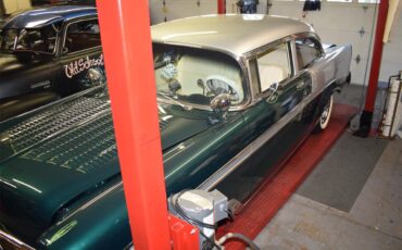 Chevrolet-Bel-air-1956-Forest-GreenSilver-WhiteGreen-69
