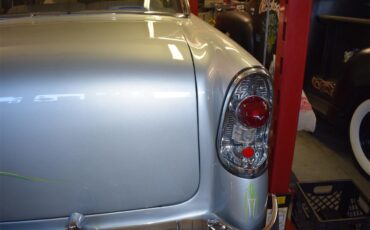 Chevrolet-Bel-air-1956-Forest-GreenSilver-WhiteGreen-74
