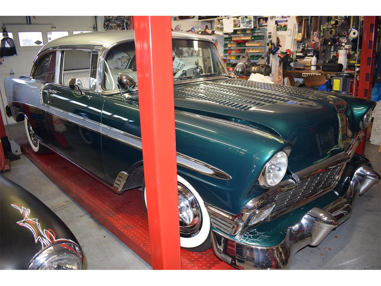 Chevrolet-Bel-air-1956-Forest-GreenSilver-WhiteGreen-81