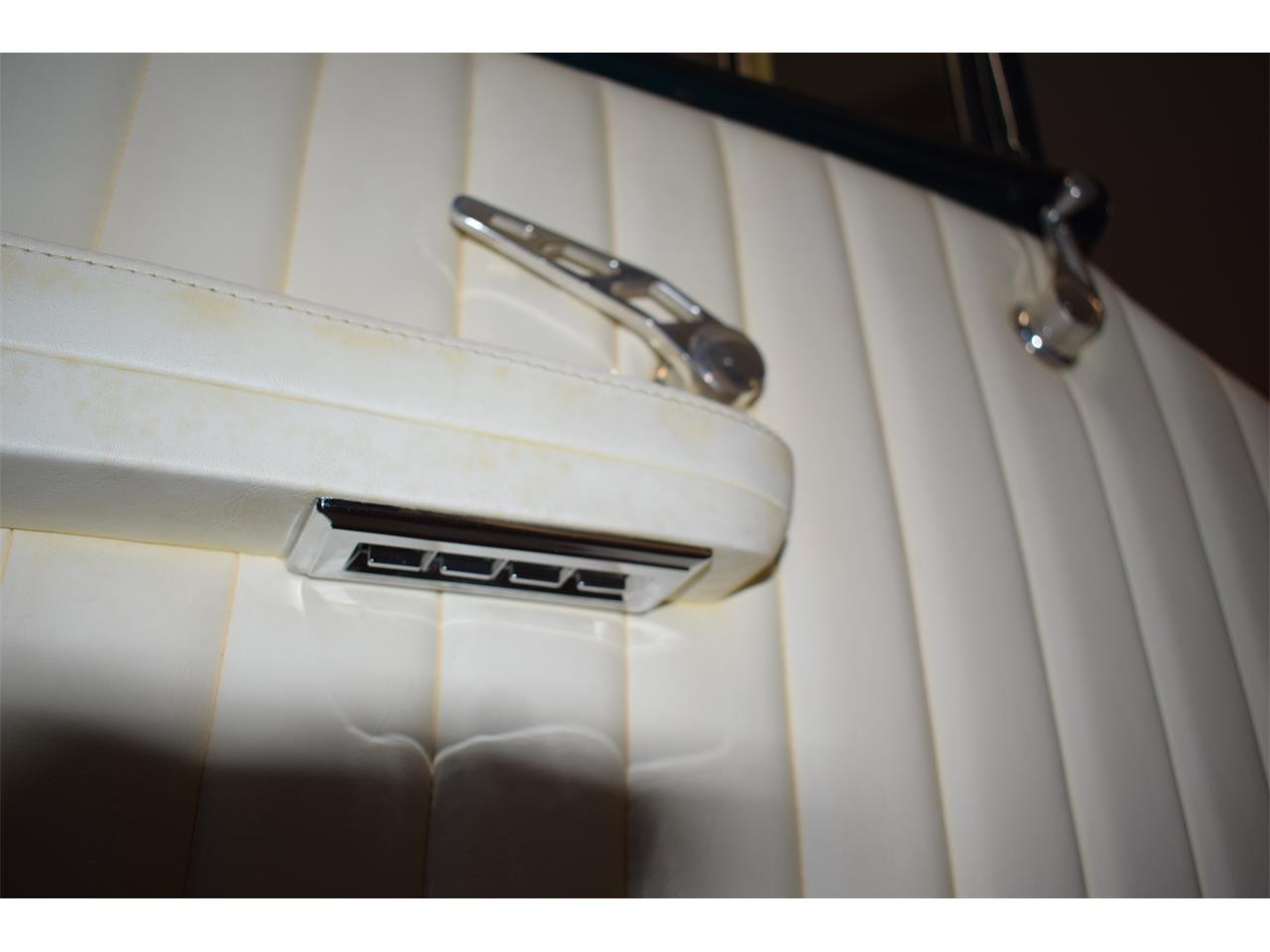 Chevrolet-Bel-air-1956-Forest-GreenSilver-WhiteGreen-83