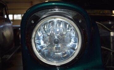 Chevrolet-Bel-air-1956-Forest-GreenSilver-WhiteGreen-9