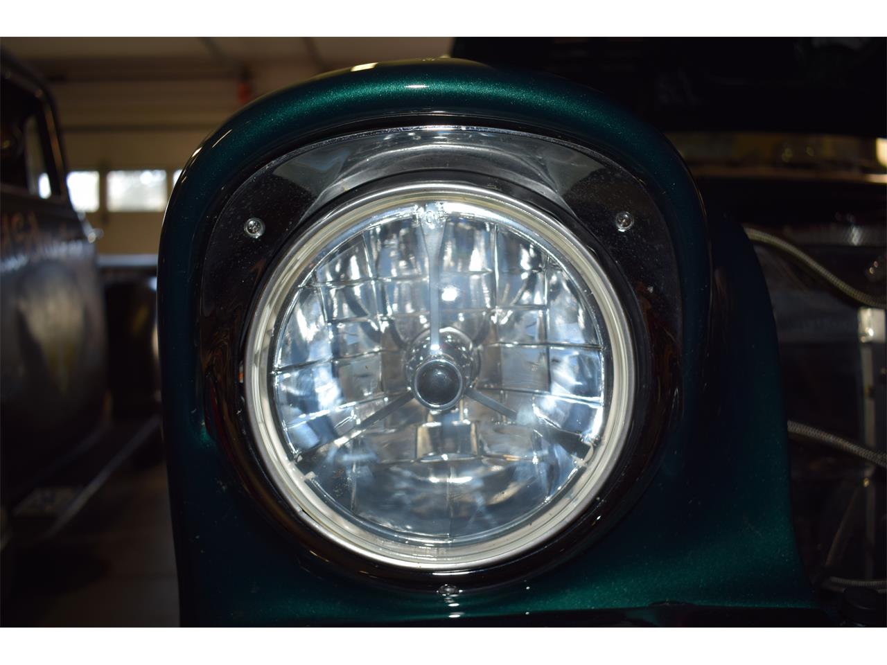 Chevrolet-Bel-air-1956-Forest-GreenSilver-WhiteGreen-9