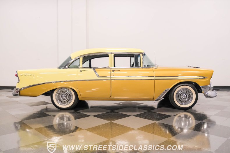 Chevrolet-Bel-air-1956-Grecian-Gold-Charcoal-23