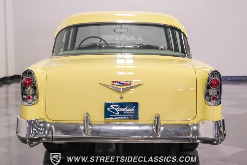 Chevrolet-Bel-air-1956-Grecian-Gold-Charcoal-6