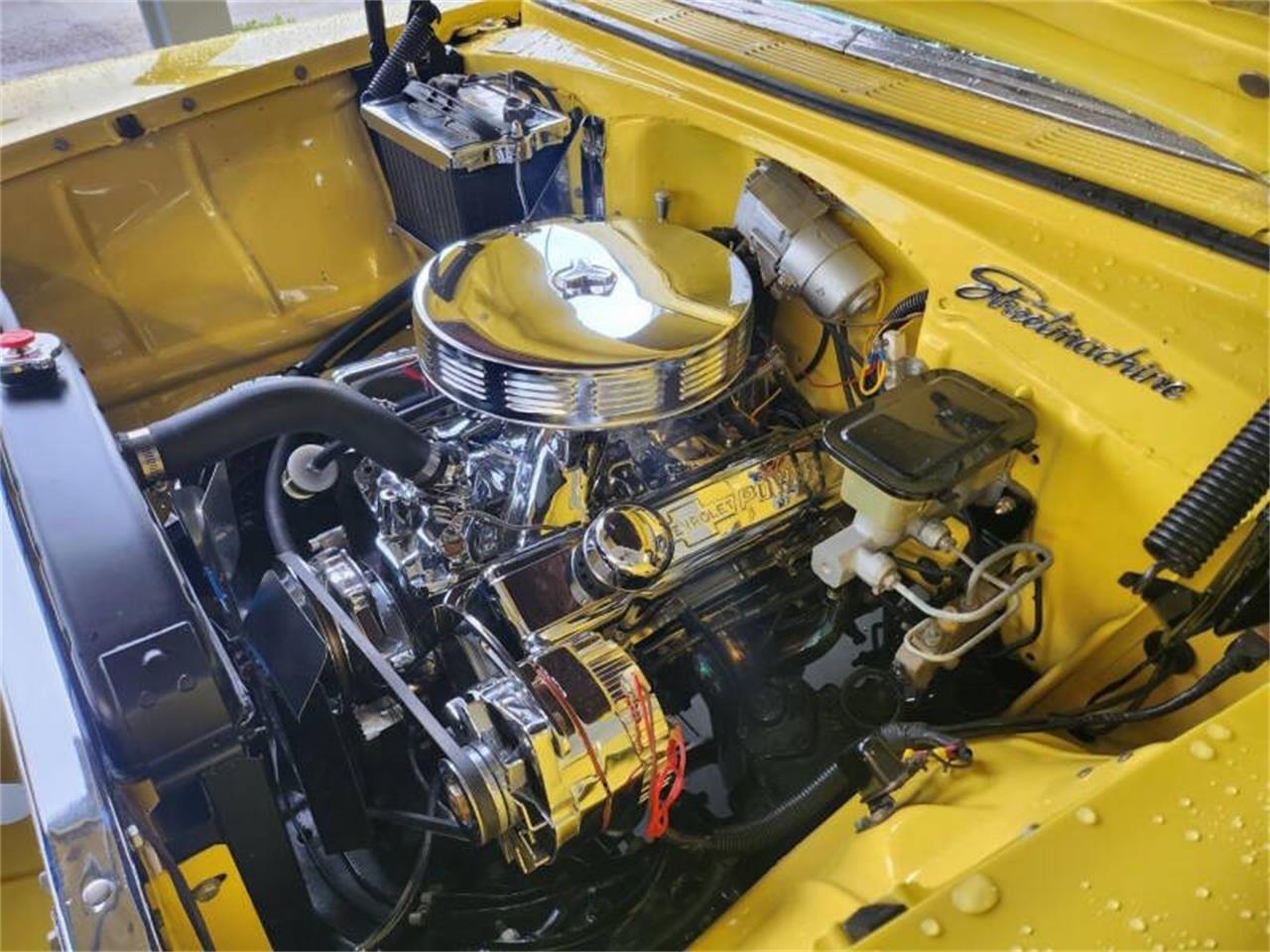 Chevrolet-Bel-air-1956-YellowWhite-Black-20
