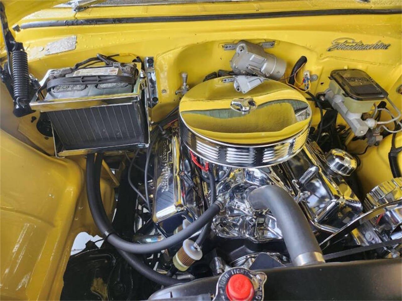 Chevrolet-Bel-air-1956-YellowWhite-Black-21