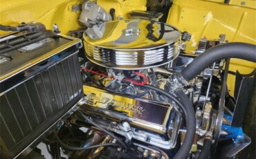 Chevrolet-Bel-air-1956-YellowWhite-Black-22