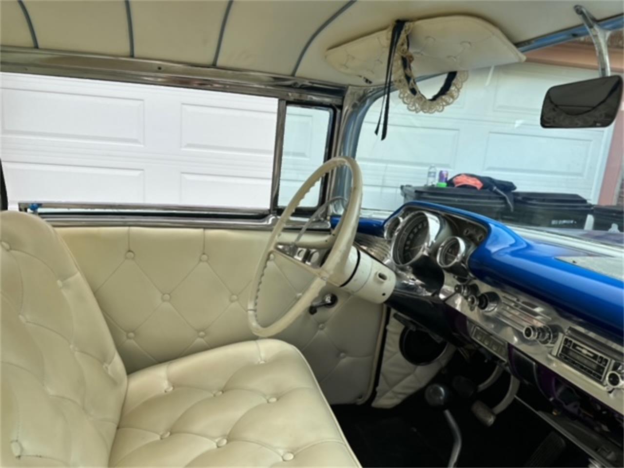 Chevrolet-Bel-air-1957-Blue-Tan-16