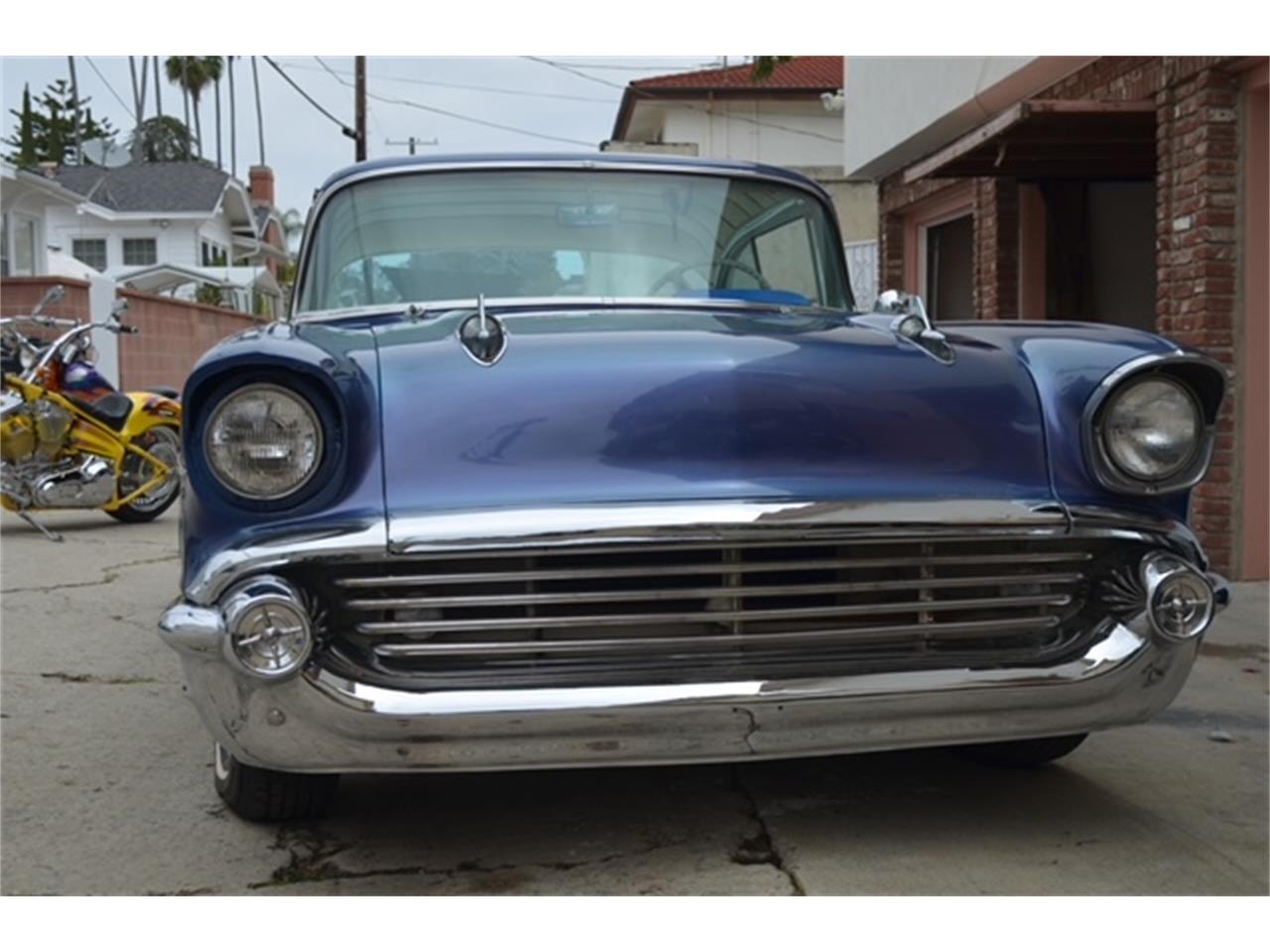 Chevrolet-Bel-air-1957-Blue-Tan-33