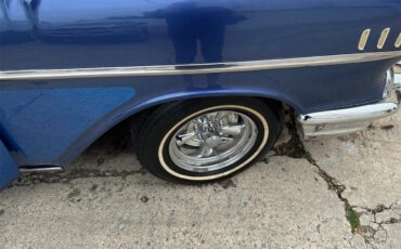 Chevrolet-Bel-air-1957-Blue-Tan-37