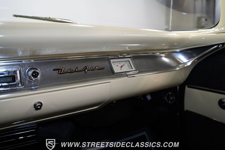 Chevrolet-Bel-air-1957-Colonial-Cream-Cream-39
