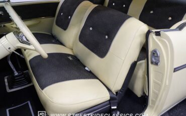 Chevrolet-Bel-air-1957-Colonial-Cream-Cream-42