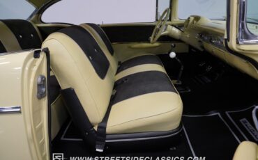 Chevrolet-Bel-air-1957-Colonial-Cream-Cream-44