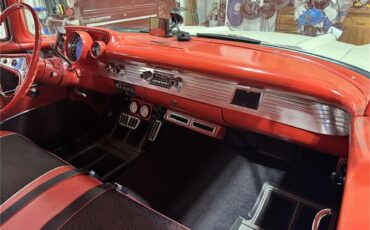Chevrolet-Bel-air-1957-Cream-RedBlack-46