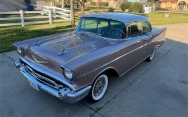 Chevrolet-Bel-air-1957-DUSK-PEARL-Silver-amp-Black