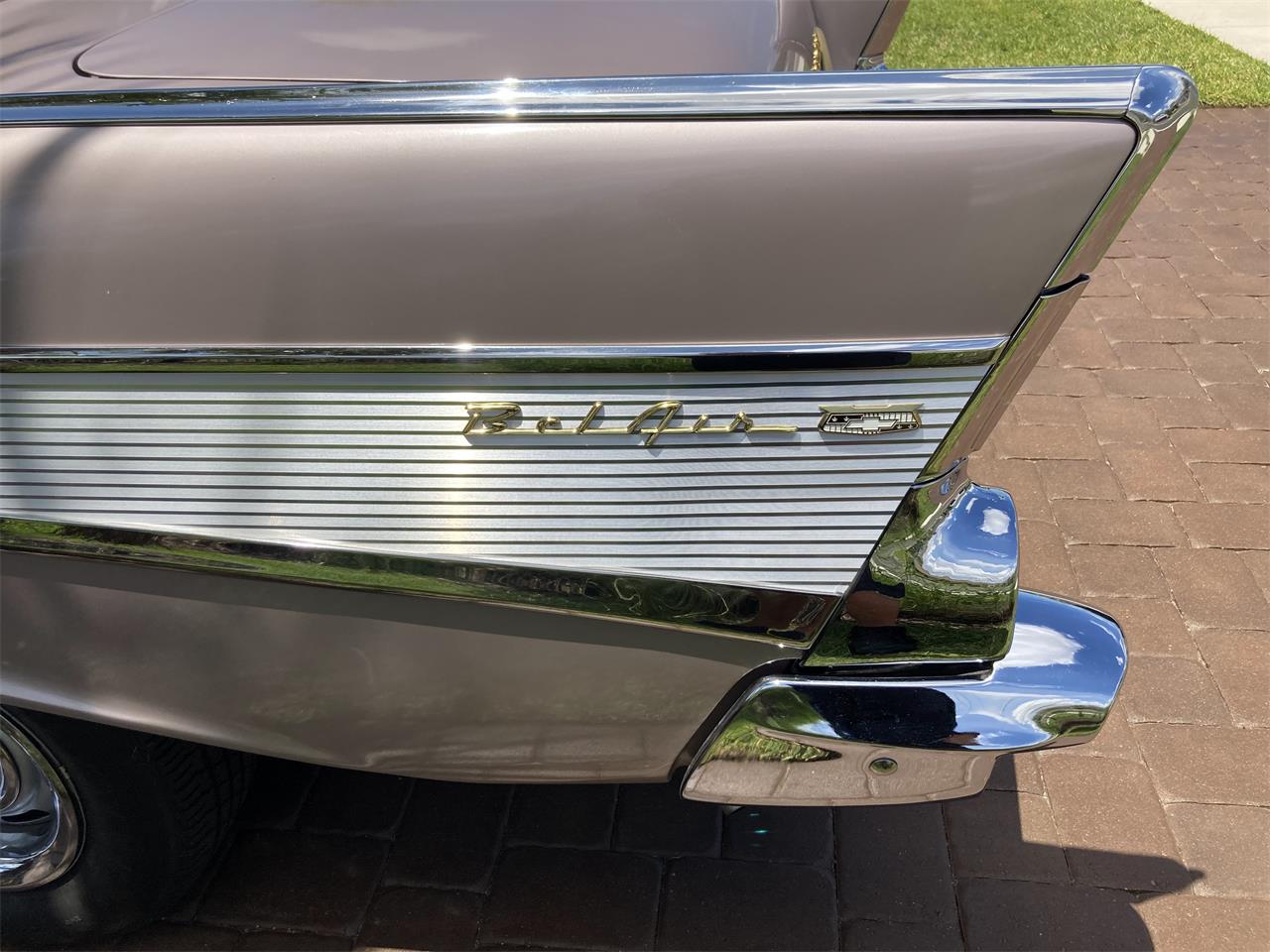 Chevrolet-Bel-air-1957-Dusk-Pearl-Black-5