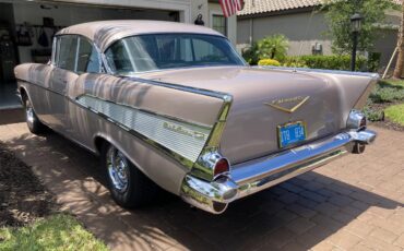 Chevrolet-Bel-air-1957-Dusk-Pearl-Black-6