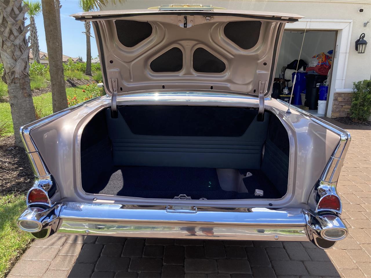 Chevrolet-Bel-air-1957-Dusk-Pearl-Black-8