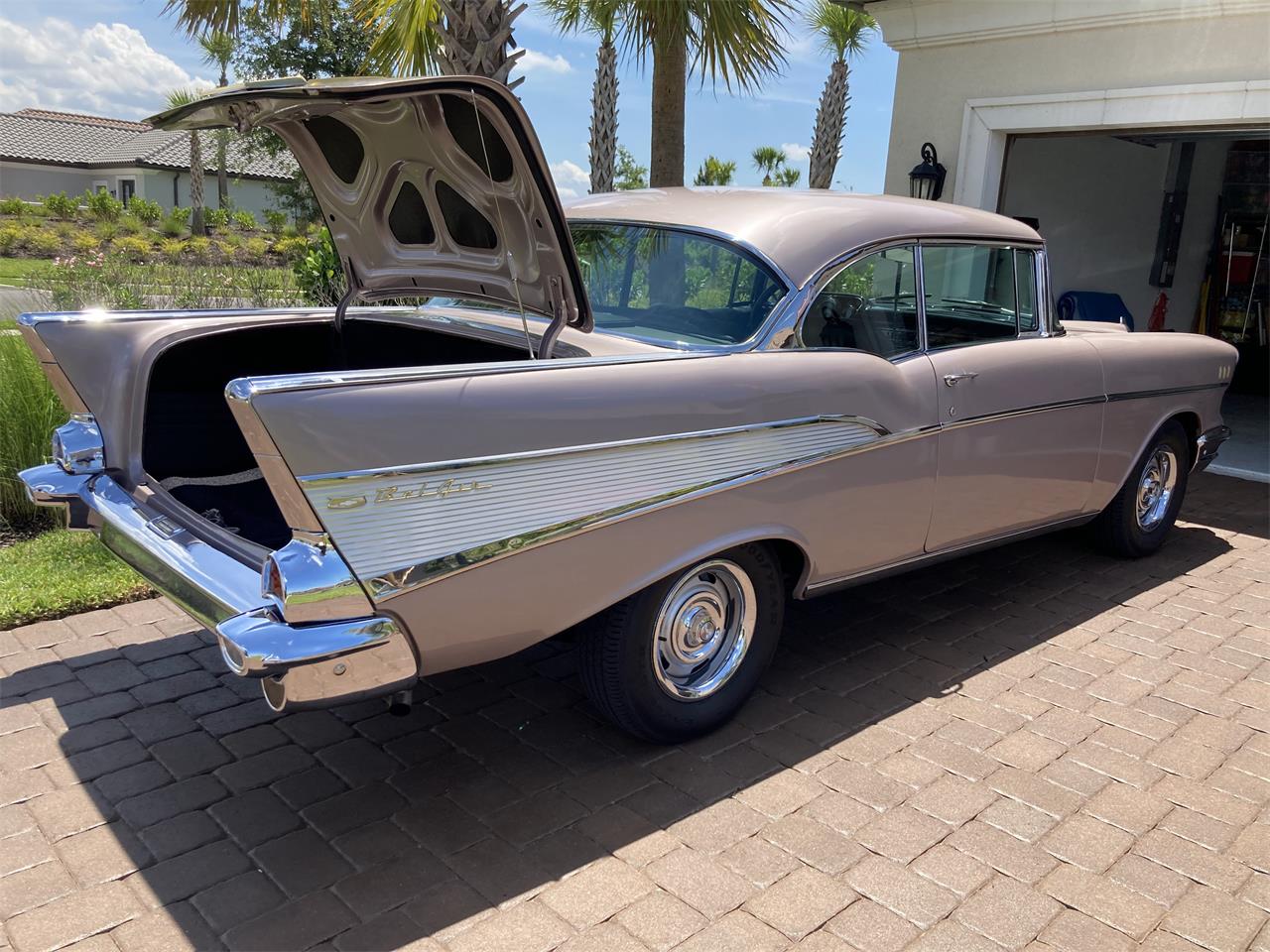 Chevrolet-Bel-air-1957-Dusk-Pearl-Black-9