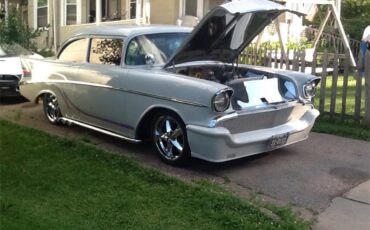 Chevrolet-Bel-air-1957-Edgewood-Gray-Dove-Gray-13