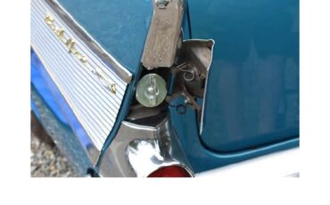 Chevrolet-Bel-air-1957-Harbor-Blue-blue-and-black-49