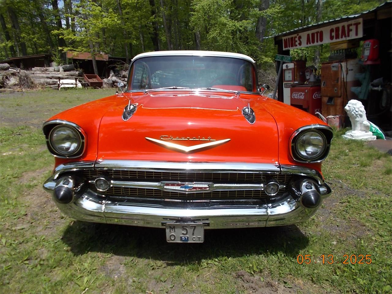 Chevrolet-Bel-air-1957-Matador-RedIndia-Iv-BlackRed-4