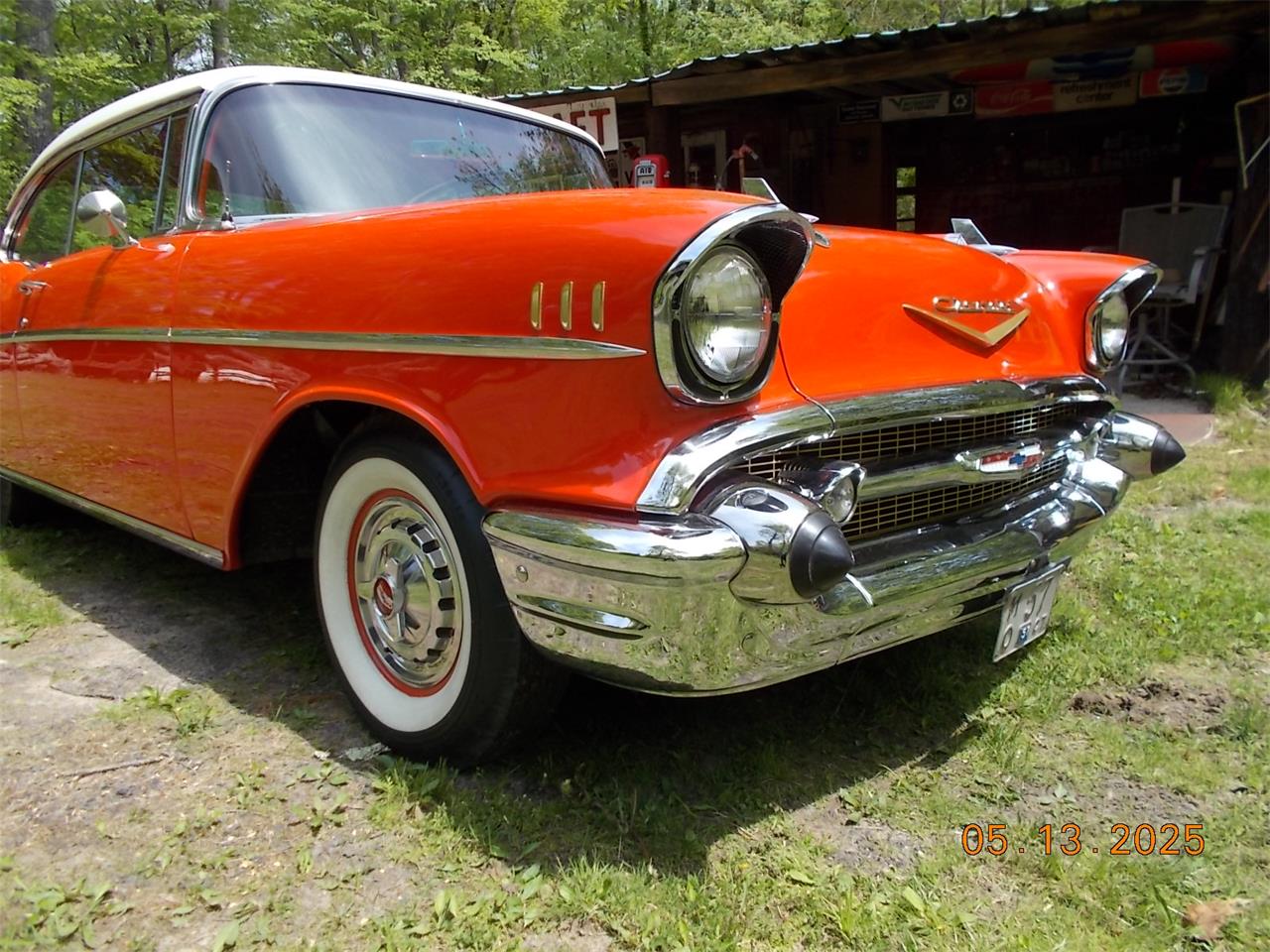 Chevrolet-Bel-air-1957-Matador-RedIndia-Iv-BlackRed-6