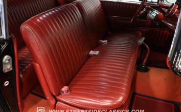 Chevrolet-Bel-air-1957-Onyx-Black-Dark-Red-14