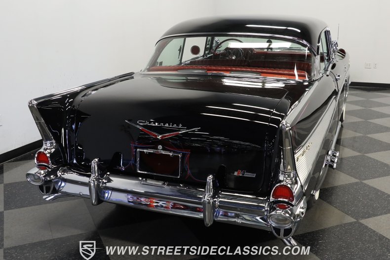 Chevrolet-Bel-air-1957-Onyx-Black-Dark-Red-21