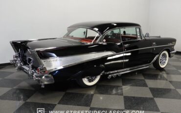 Chevrolet-Bel-air-1957-Onyx-Black-Dark-Red-23