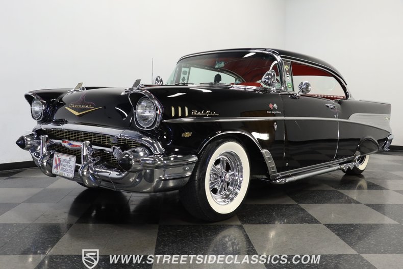 Chevrolet-Bel-air-1957-Onyx-Black-Dark-Red-32