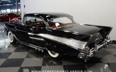 Chevrolet-Bel-air-1957-Onyx-Black-Dark-Red-4