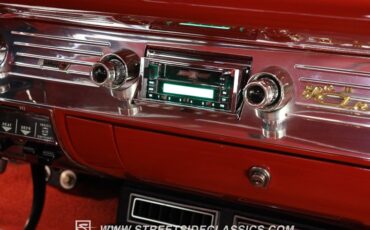 Chevrolet-Bel-air-1957-Onyx-Black-Dark-Red-8