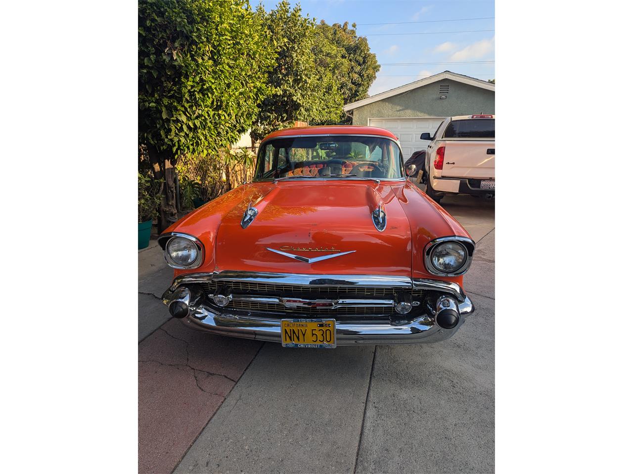 Chevrolet-Bel-air-1957-Orange-Burgundy