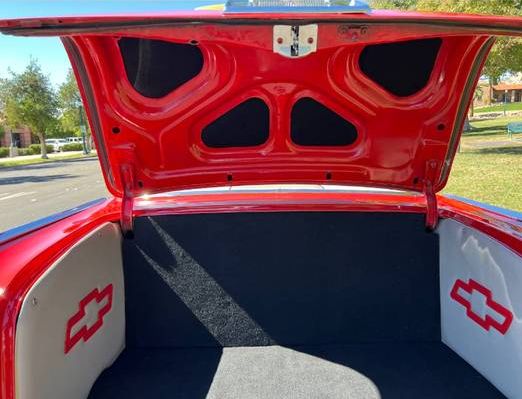 Chevrolet-Bel-air-1957-Red-4