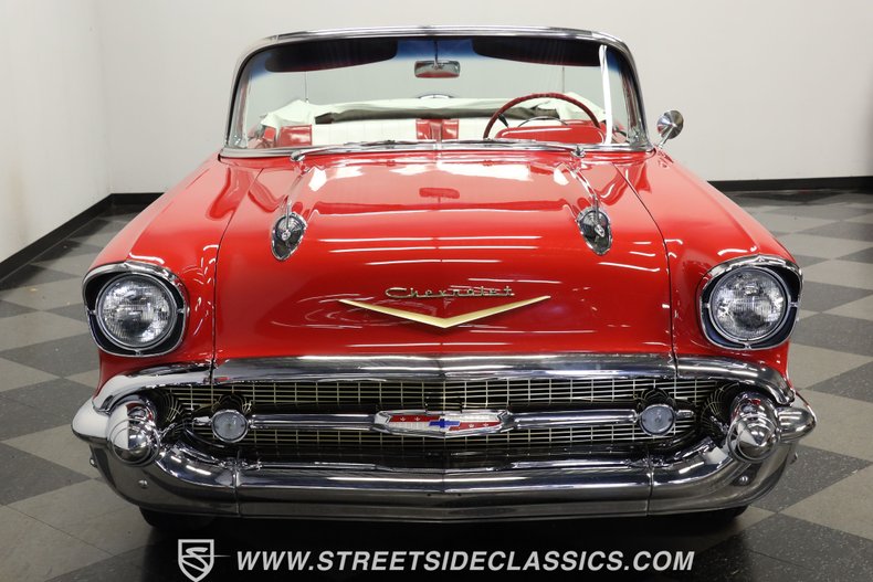 Chevrolet-Bel-air-1957-Red-Red-17