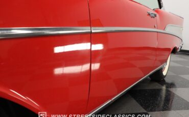 Chevrolet-Bel-air-1957-Red-Red-ampamp-White-25