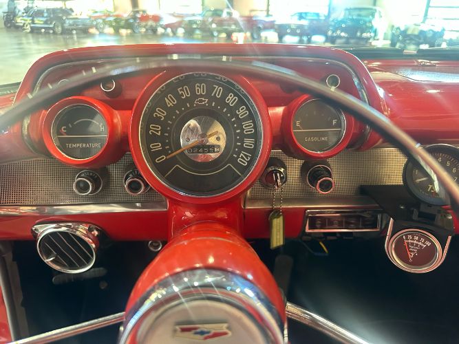 Chevrolet-Bel-air-1957-Red-Red-vinyl-20
