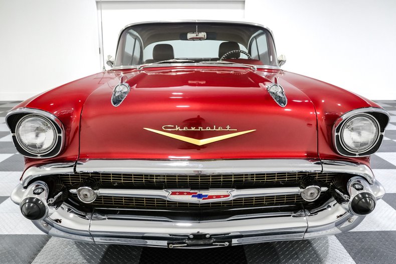 Chevrolet-Bel-air-1957-Red-Tan-1