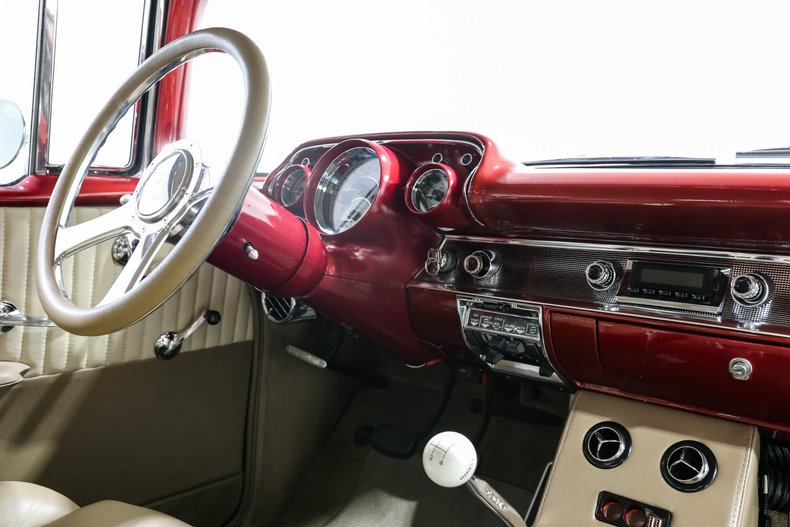 Chevrolet-Bel-air-1957-Red-Tan-10