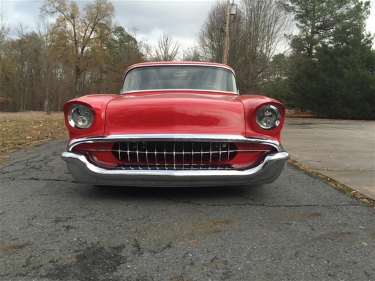 Chevrolet-Bel-air-1957-Red-Tan-12
