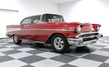 Chevrolet-Bel-air-1957-Red-Tan