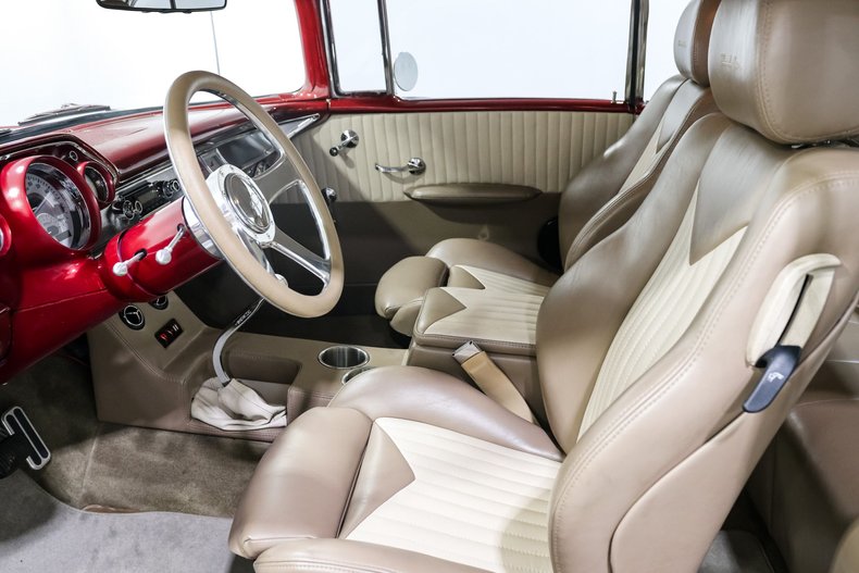 Chevrolet-Bel-air-1957-Red-Tan-23
