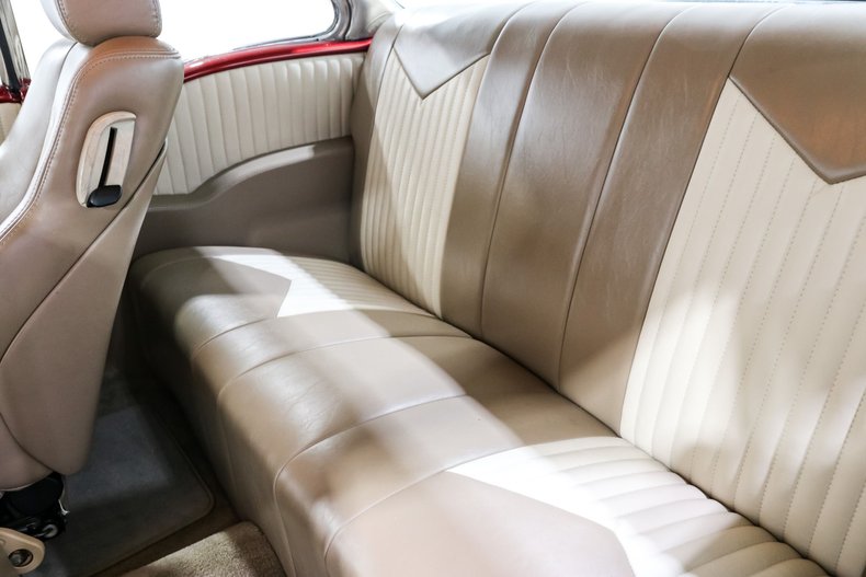 Chevrolet-Bel-air-1957-Red-Tan-8