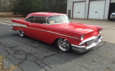 Chevrolet-Bel-air-1957-Red-Tan-9
