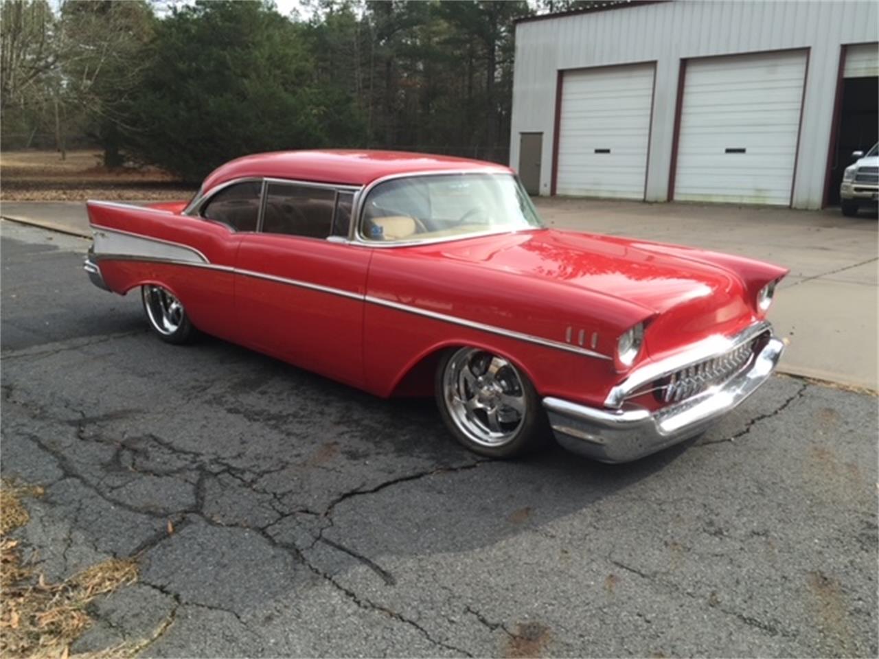 Chevrolet-Bel-air-1957-Red-Tan-9
