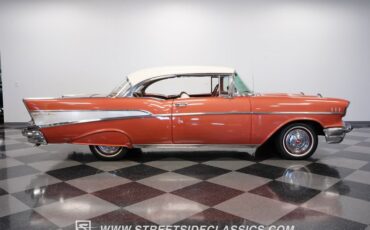 Chevrolet-Bel-air-1957-Sierra-Gold-Cream-25